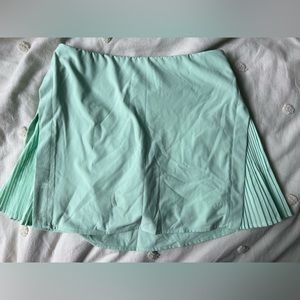 Lululemon peek pleat high rise skirt size 6 mint moment
